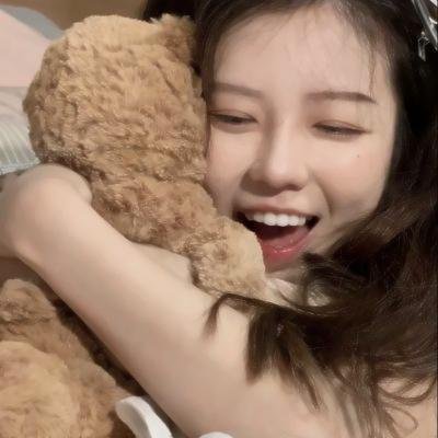 卡美拉万岁